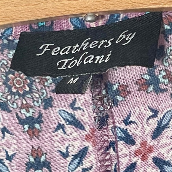 Feathers by Tolani Blue Purple Patterned Bohemian Shirt. Size Medium - Picture 5 of 9